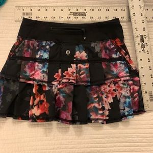 Lululemon skirt